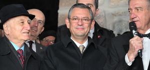 CHP Genel Başkanı Özel, Prof. Dr. Muammer Aksoy'u anma töreninde konuştu: