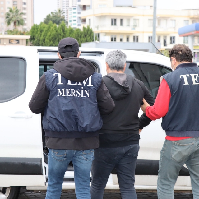 FETÖ'den 8 yıl hapis cezasıyla aranan eski polis yakalandı