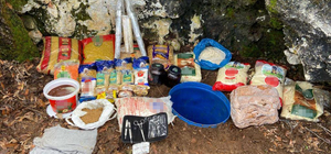 Diyarbakır'da roketatar, mühimmat, uyuşturucu ve yaşam malzemeleri ele geçi...