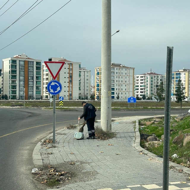 Bağlar Belediyesinden temizlik çalışması