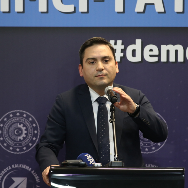 Adana'da "Çukurova Girişimci-Yatırımcı Buluşması" toplantısı yapıldı