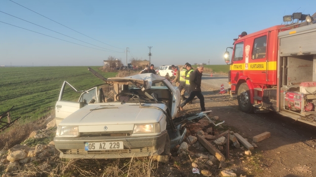 Mardin'de şarampole devrilen otomobilin sürücüsü yaralandı