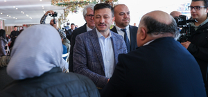 İzmir Büyükşehir Belediye Başkan adayı Dağ'dan suda yüzde 50 indirim sözü