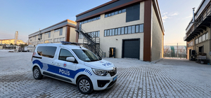 Konya'da yük asansörünün düşmesi sonucu 3 kişi yaralandı