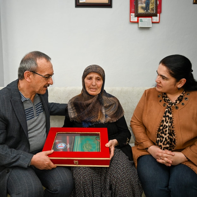 Vali Yavuz, "Gönülden Gönüle" projesi kapsamında aile ziyaretlerini sürdürü...