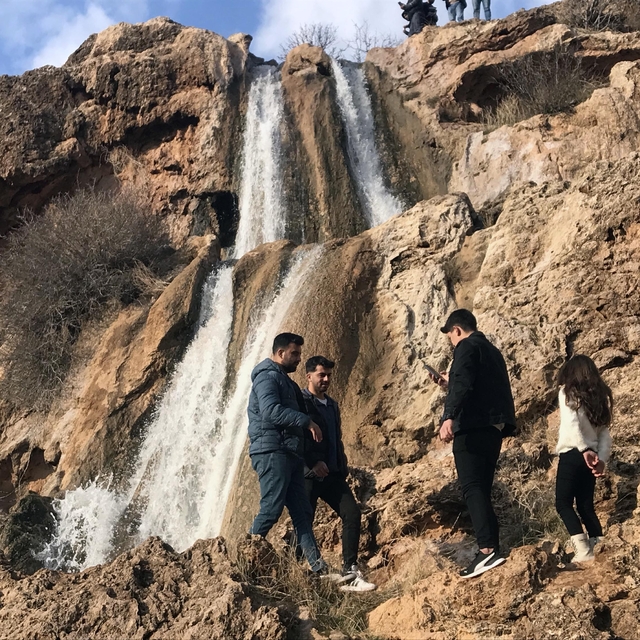 Mardin´de `bereketin müjdeleyicisi´ GAP Şelalesi, akmaya başladı