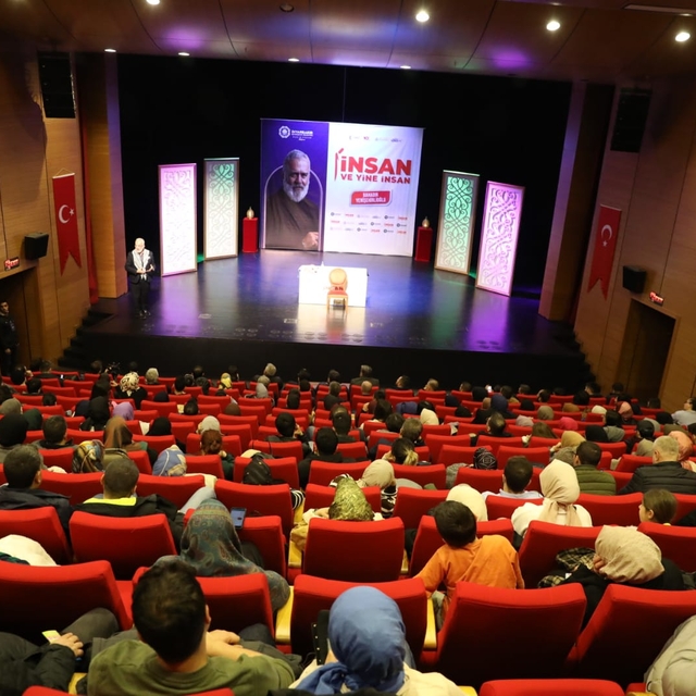 AK Parti Grup Başkanvekili Yenişehirlioğlu, Diyarbakırlılarla bir araya gel...