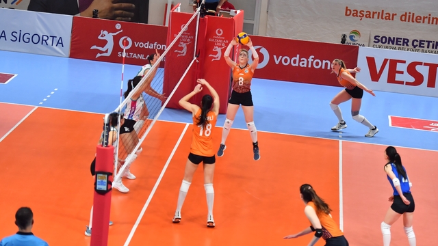 Voleybol: Vodafone Sultanlar Ligi