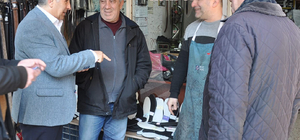 AK Parti Karabağlar Belediye Başkan adayı Tunç, esnafı ziyaret etti