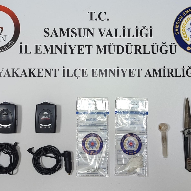 Samsun'da uyuşturucu operasyonunda 3 kişi yakalandı