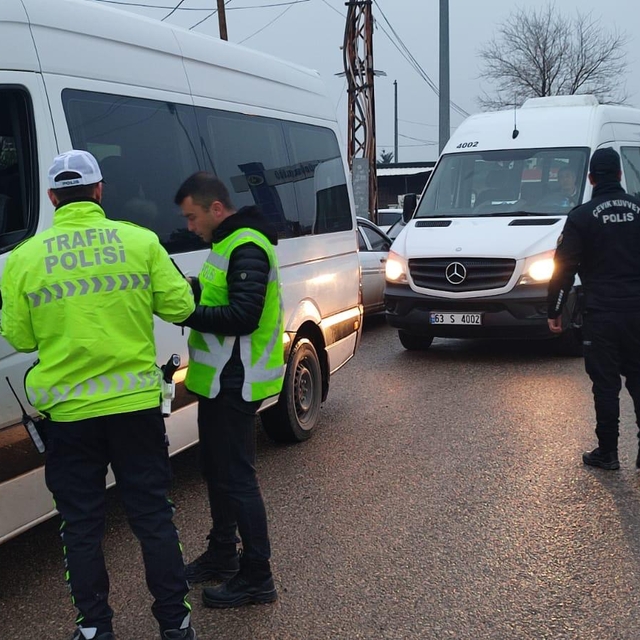 Siverek'te okul servisleri denetlendi