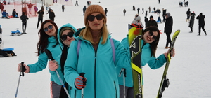 Bitlis'teki kayak merkezi yarıyıl tatilinde binlerce kişiyi ağırladı