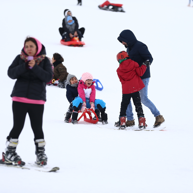 Kayak tutkunları sömestir tatilinin son haftasında Bingöl'e akın etti