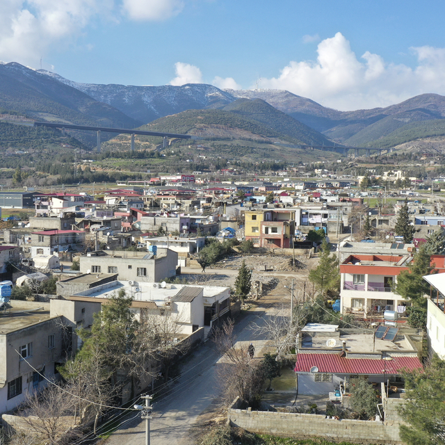 6 ŞUBAT DEPREMLERİNİN BİRİNCİ YILI - Gaziantep'te 33 bin depremzedeye 500 m...