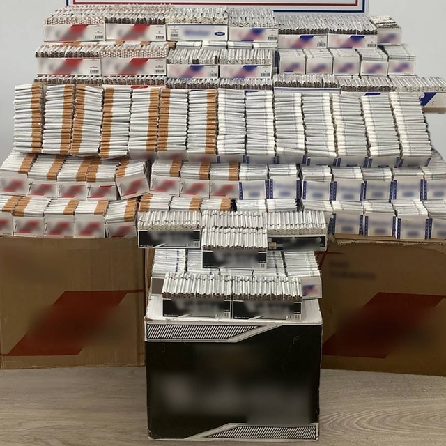 Mersin'de 61 bin 700 makaron ele geçirildi