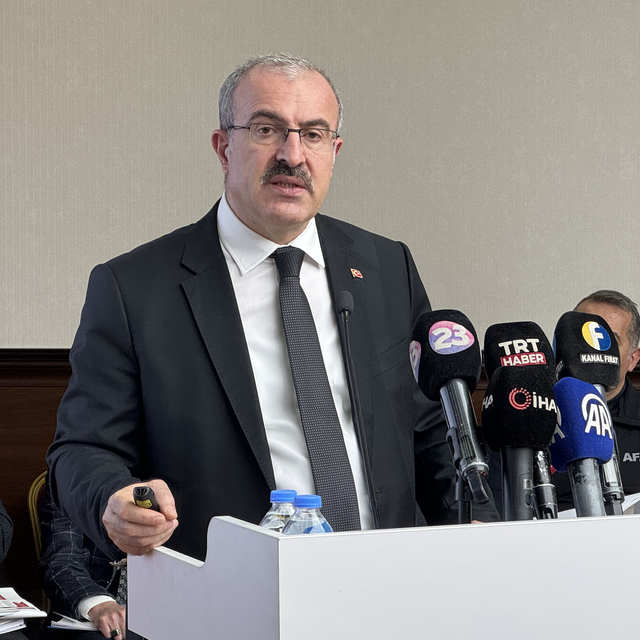 Elazığ Valisi Toraman, 6 Şubat'taki depremlerin ardından yapılan çalışmalar...