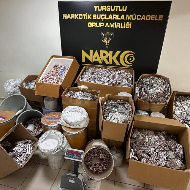 Manisa'da uyuşturucu operasyonunda 7 zanlı tutuklandı