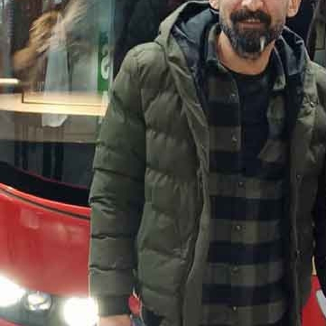 Sahte bomba düzeneği ve silahlarla girdiği fabrikada 7 kişiyi rehin alan sa...