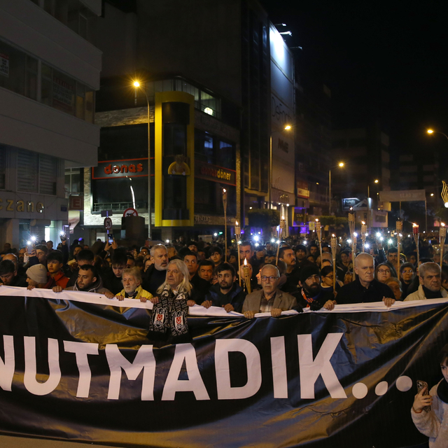 İskenderun'da 6 Şubat depremlerinde hayatını kaybedenler anıldı