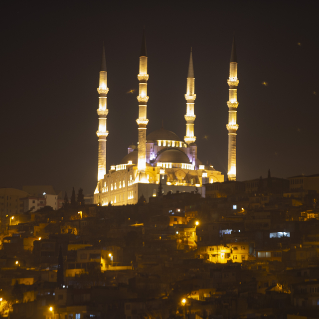 Kahramanmaraş'ta depremlerde hayatını kaybedenler dualarla anıldı