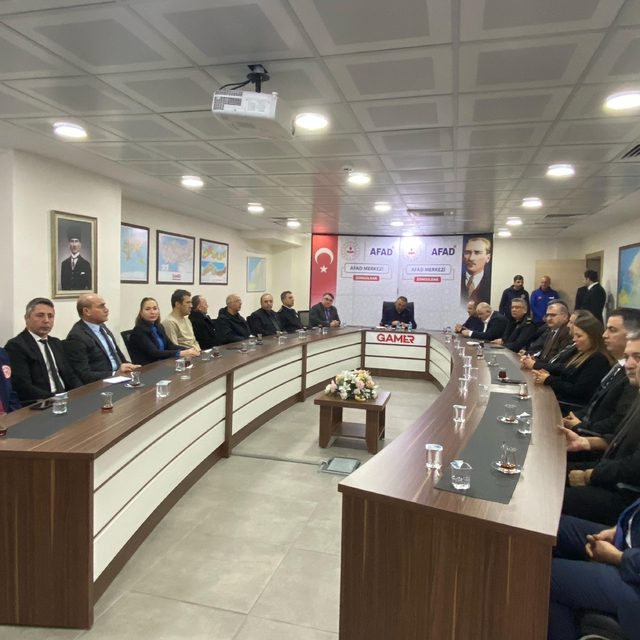 Zonguldak´ta Madenciler Anıtı'nda anma etkinliği düzenlendi (2)