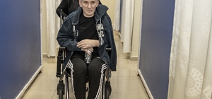 6 ŞUBAT DEPREMLERİNİN BİRİNCİ YILI - Enkaz altında ezilen kolunu kullanamay...