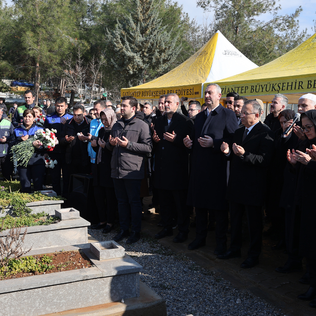 İslahiye ve Nurdağı'nda depremde yaşamını yitirenler anıldı