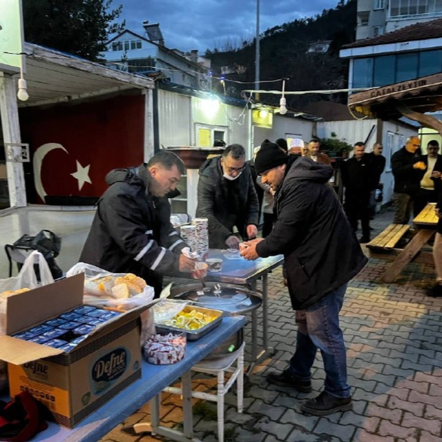 Kastamonu'da 6 Şubat depremlerinde hayatını kaybedenler anıldı