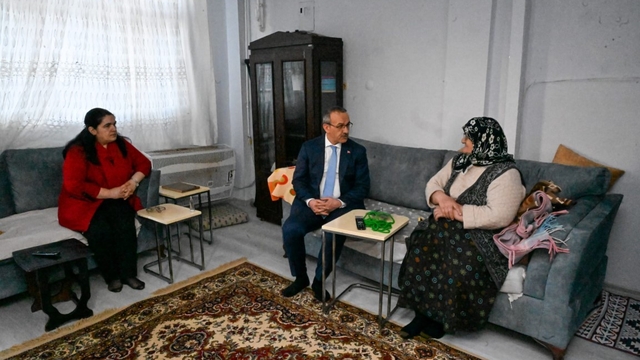 Kocaeli Valisi Yavuz, Miraç Kandili dolayısıyla vatandaşlarla bir araya geldi