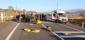 Bayramiç'te 2 ticari aracın karıştığı kazada 2 kişi yaralandı