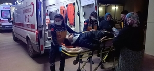 Bursa'da devrilen motosikletteki 2 kişi yaralandı