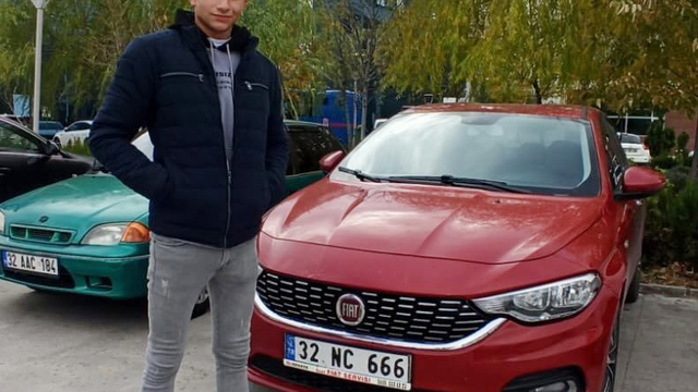 Ehliyetsiz sürücü kazada öldü, arkadaşı yaralandı