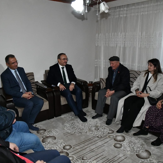 Tekirdağ Valisi Soytürk Malkara'da ziyaretlerde bulundu