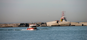 Zonguldak'ta batan geminin kayıp 7 personelini arama çalışmaları devam ediyor