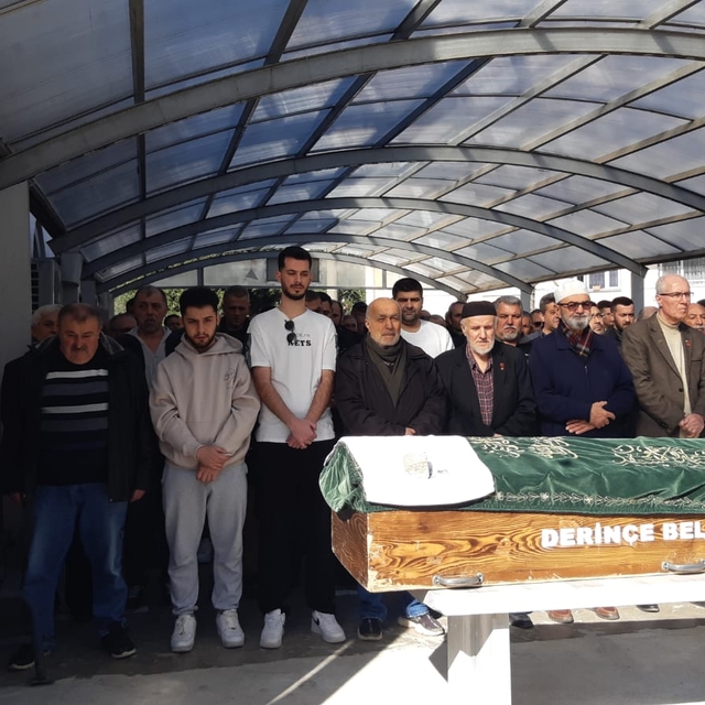 Çocuğunu almaya gittiği okulun bahçesinde öldürülen servis şoförü toprağa v...
