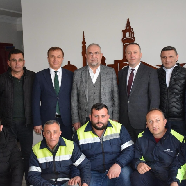 Zile'de işçilerden Belediye Başkanı Sargın'a ziyaret