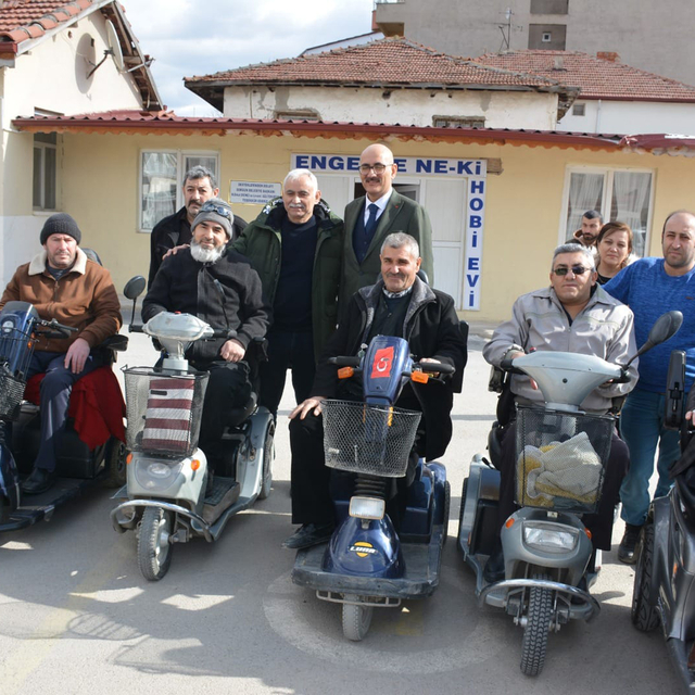 Almanya Yozgatlılar Federasyonu Sorgun'daki engellilere akülü araba gönderd...