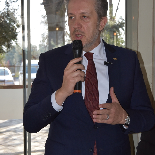 AK Parti Akhisar Belediye Başkan adayı İşçi, muhtarlarla buluştu