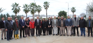 Serik Belediyesi arazilerinde üretim yaparak araç satın alıyor