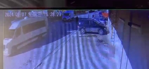 Geri manevra yapan minibüsün çarpmasıyla öldü