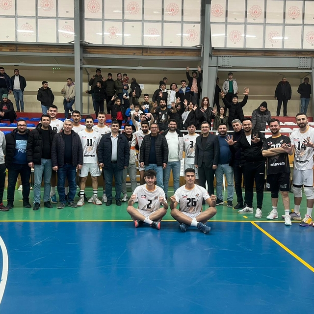 Karapınar Anadolu Leoparları Birlik Akademisi Voleybol Kulübü, 1. Lig için...