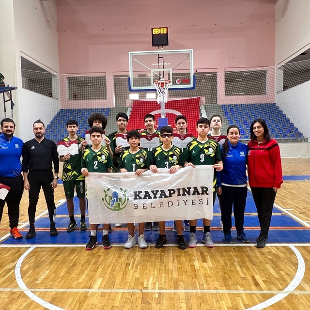 Kayapınar Belediyesi Erkek Basketbol Takımı, yarı finallerde yarışmaya hak...