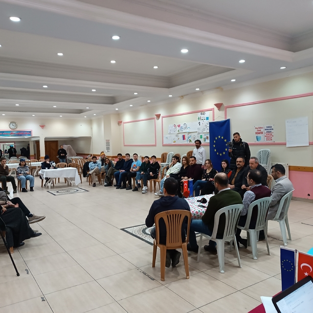 Farklı ülkelerden gençler Tosya'da ağırlanıyor