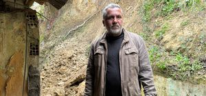 Kocaeli'de toprak kayması nedeniyle bir ev zarar gördü