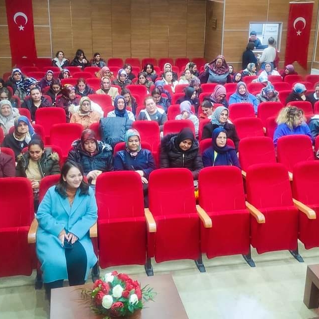 Nallıhan'da konferans düzenlendi