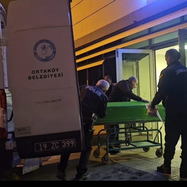Çorum'da bir kişi arazide ölü bulundu