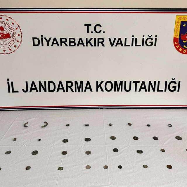 Diyarbakır'da tarihi eser operasyonunda 3 şüpheli yakalandı