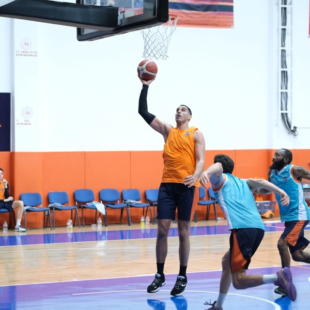 Çağdaş Bodrumspor Erkek Basketbol Takımı, Bursaspor İnfo Yatırım maçına haz...