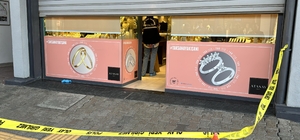 Kocaeli'de havalandırma boşluğundan girilen kuyumcu soyuldu