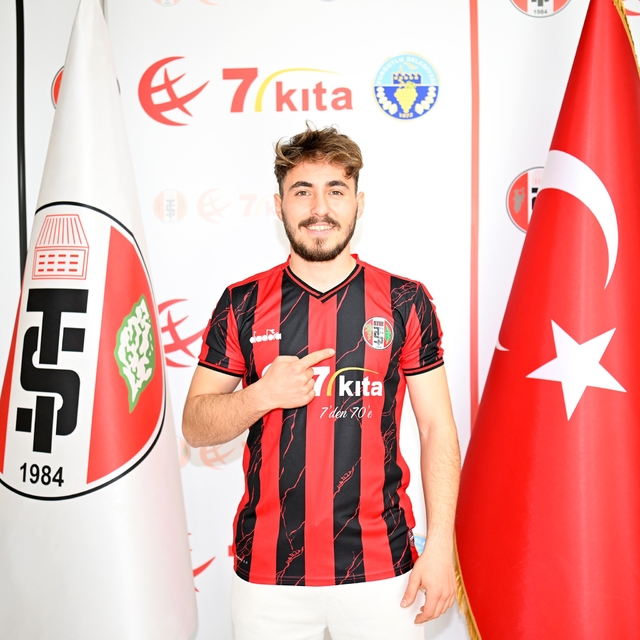 Turgutluspor'da son imza